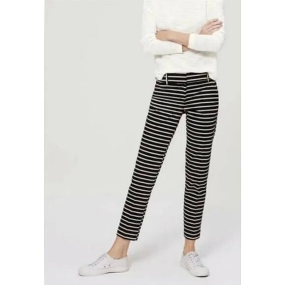 Ann Taylor Loft The Riviera Pant (Marisa Fit), Size 0 - Picture 3 of 8